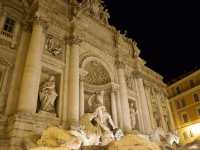 The beautiful Trevi Fountain ⛲️ 