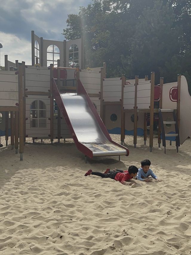 英國有得玩沙嘅公園