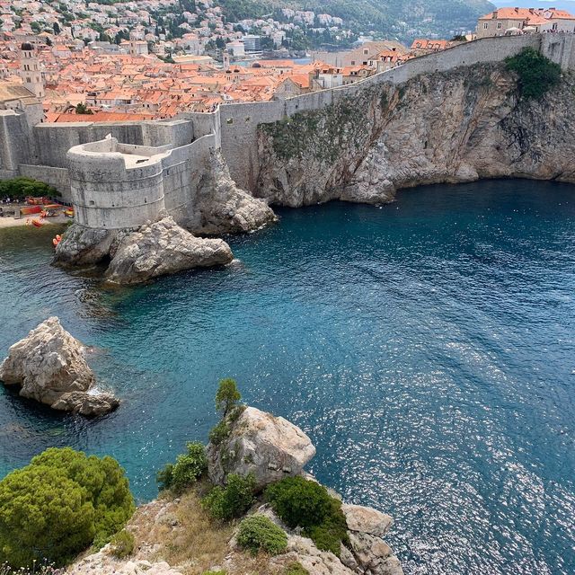Dubrovnik: Croatia’s Adriatic Pearl 🇭🇷