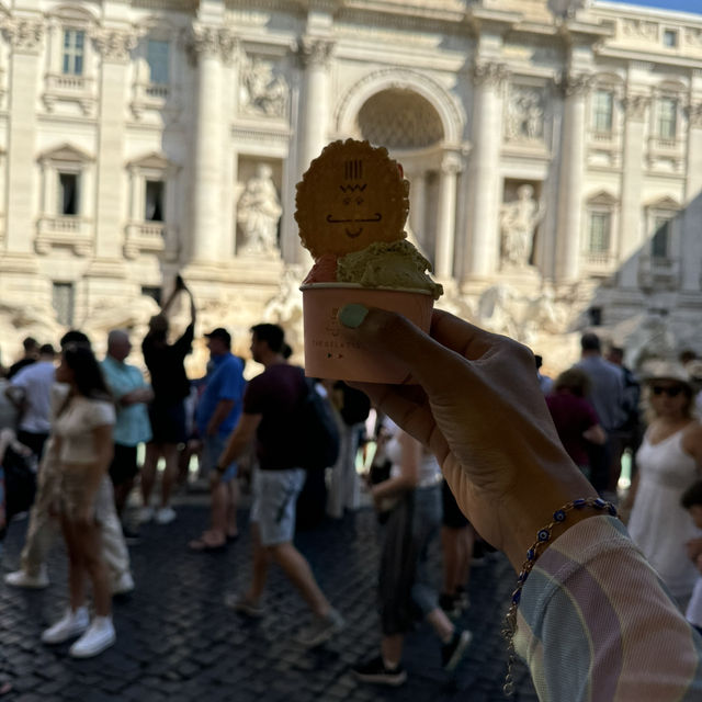 Trevi Fountain-Fountain of dreams✨