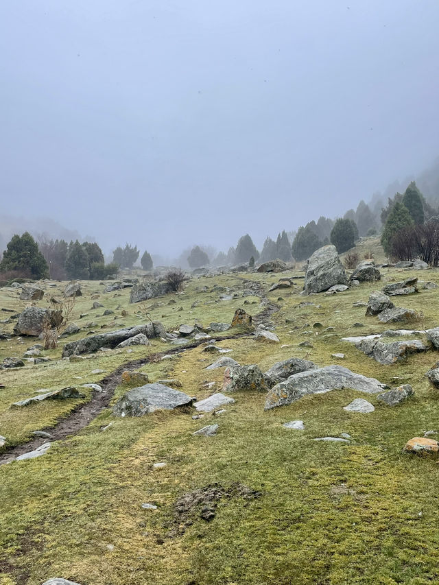Trekking in Teke Tor