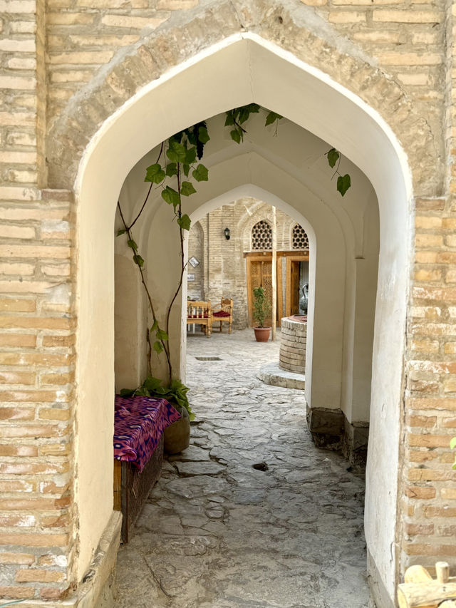Spring Escape to Bukhara – Stay at Hotel Khurjin