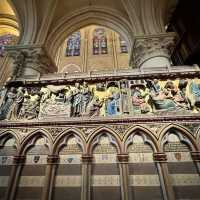 走訪巴黎聖母主教座堂（Cathédrale Notre-Dame de Paris）及莎士比亞書店