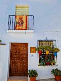 🌿 White Walls, Blue Skies – Frigiliana, Spain