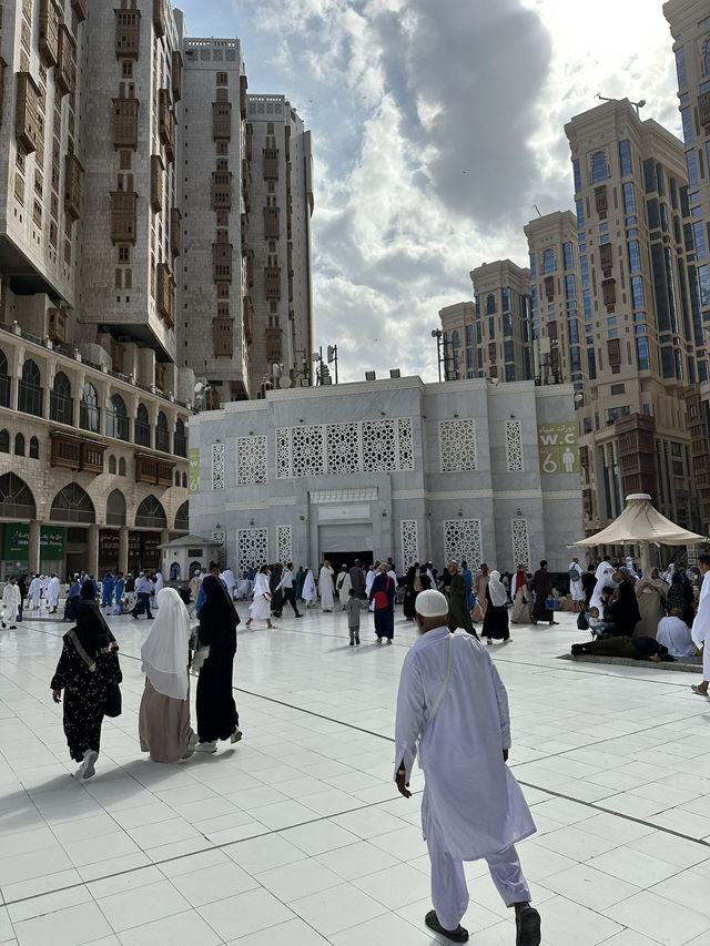 How to Prepare for Your First Trip to Saudi Arabia