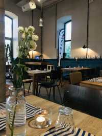 Esetleg Bistro Review: My Favorite Spot by Budapest’s Iconic Bridge