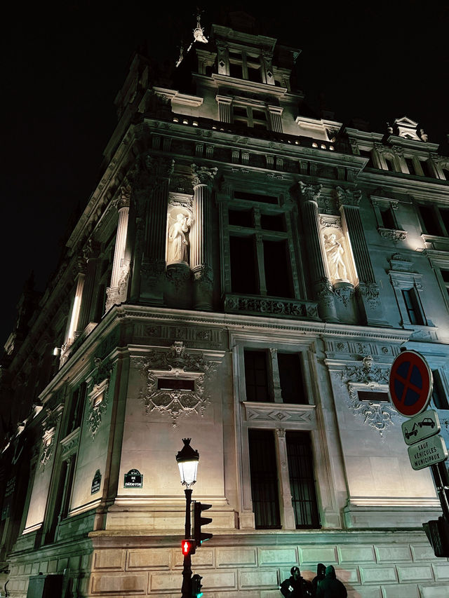 Paris After Dark: Where the Lights Write Their Own Story 🇫🇷