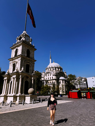 The Istanbul Arrival Trap: Why Rushing to the Metro is a Massive First-Time Mistake! 🇹🇷