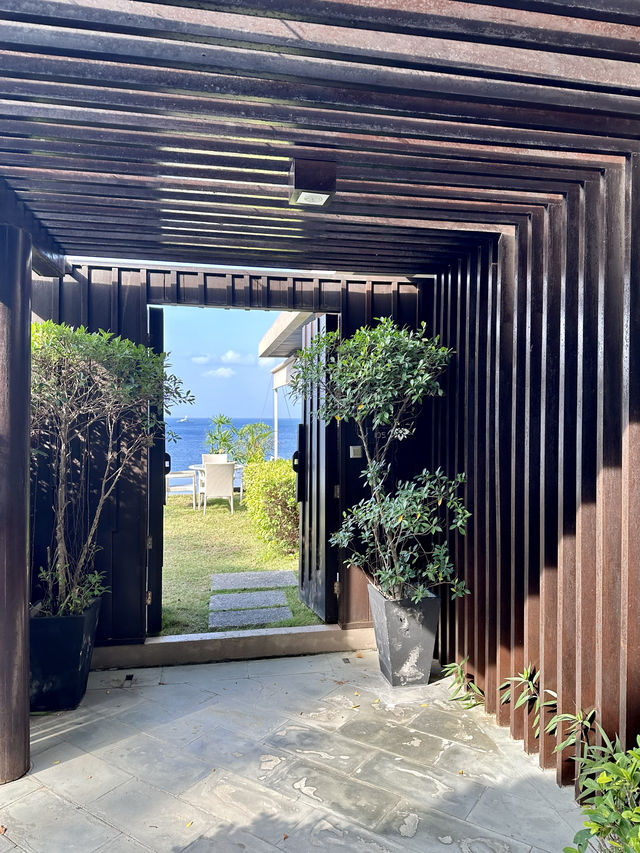 Phuket Hotel | Luxury Villa with Infinity Pool