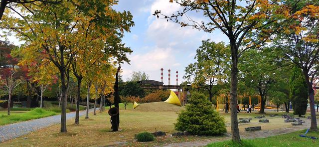 鋼雕公園