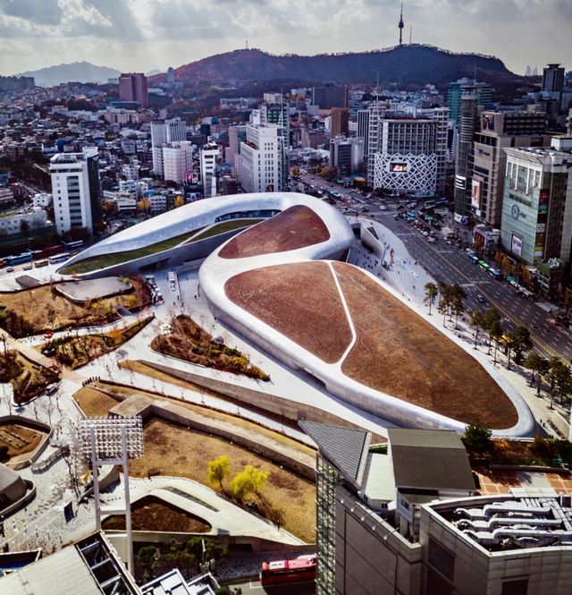 韓國必打卡地標建築｜東大門設計廣場