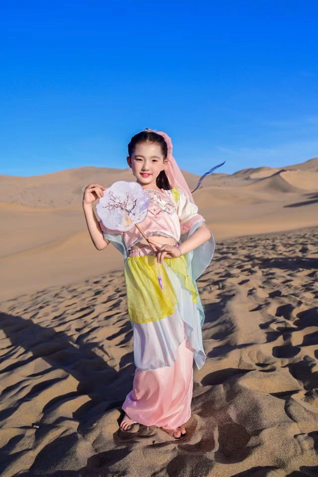 暑期網紅飛天旅拍攻略。