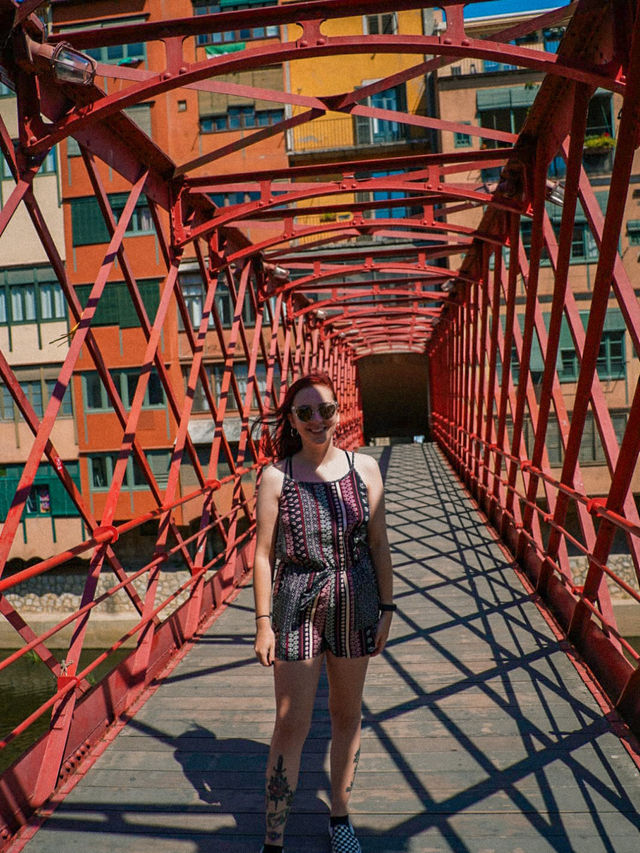 Vibrant Buildings Along the Onyar River in Girona 🇪🇸
