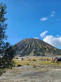 第一次去看火山奇觀啦！