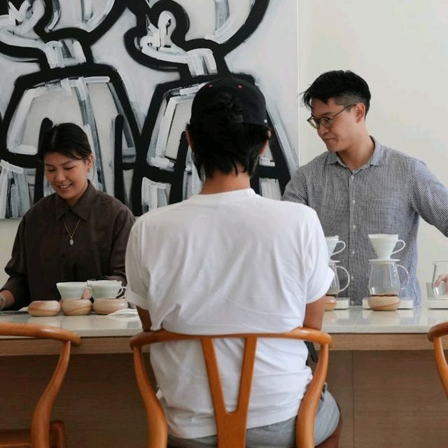 Minimalist cafe