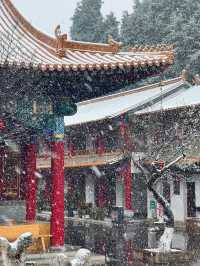 昆明限定雪景圓通禪寺
