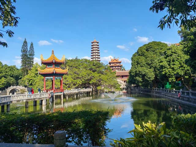 雄偉的福州西禪寺