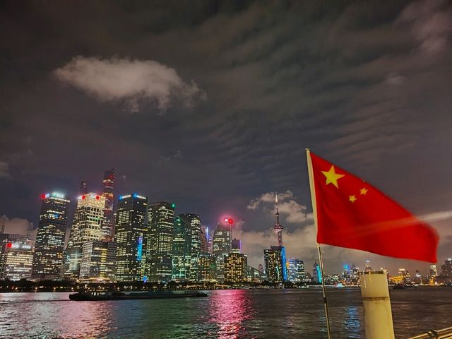 The Bund: Shanghai’s Most Breathtaking View 🌆🌊