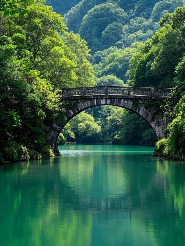 揭開荔波小七孔的神秘面紗：這趟旅行藏了什麼驚喜？