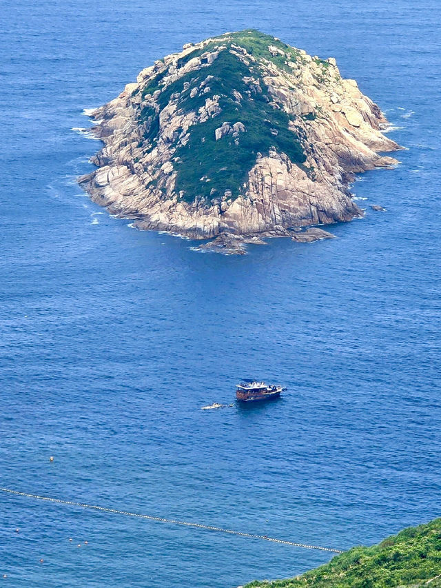 《龍脊健行全攻略：山海交織的巔峰體驗》  