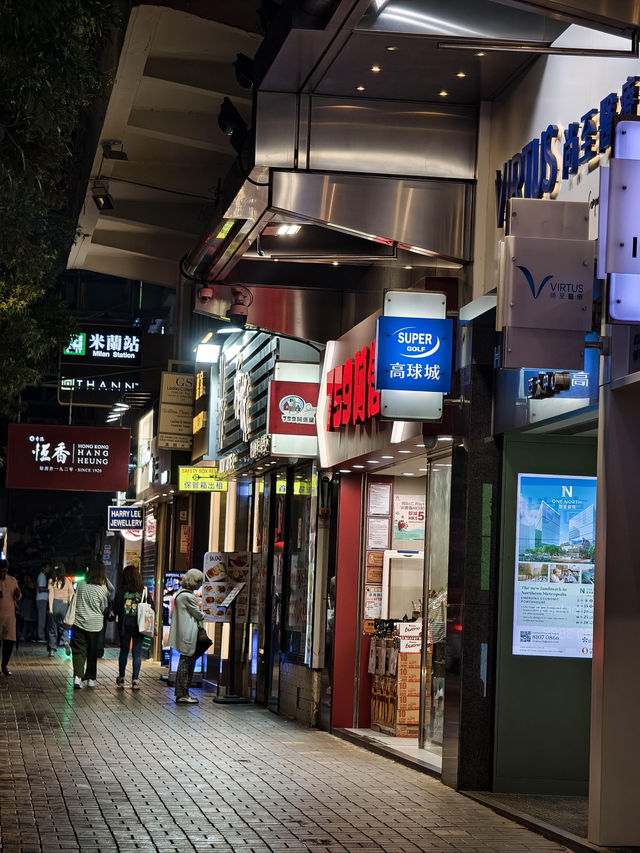 🌃永遠為香港夜景著迷！Nathan Road彌敦道必拍打卡攻略✨