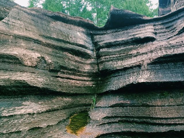 The Enchanting Red Stone Forest in Hunan