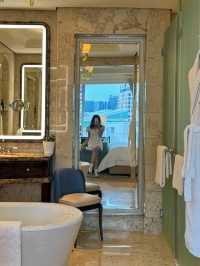 Stunningly Beautiful Singapore St. Regis Hotel