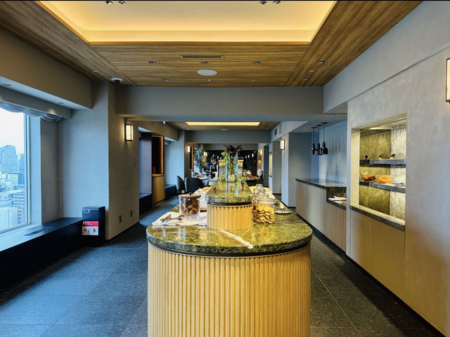 日本大阪｜1965年開業嘅麗嘉皇家酒店，依然好打得！