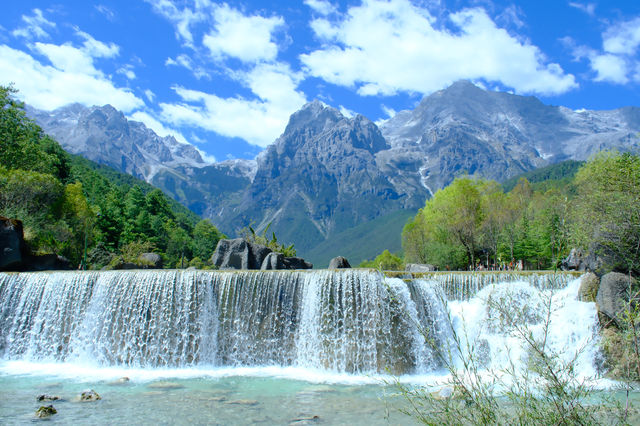 雲杉坪和藍月谷位於玉龍雪山景區遊玩攻略 雲杉坪和藍月谷位於玉龍雪山景區遊玩攻略