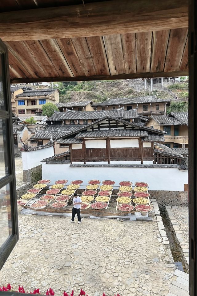 沉浸800年古村的曬秋畫卷與人間煙火 沉浸800年古村的曬秋畫卷與人間煙火