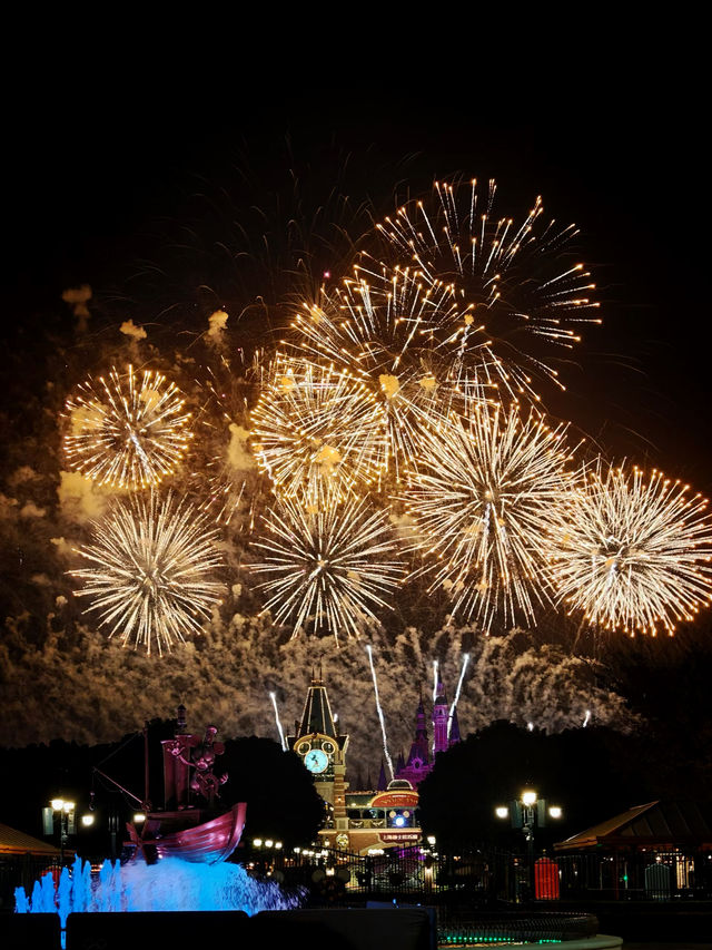 情侶跨年必去浪漫打卡地跨年煙花儀式感滿滿 情侶跨年必去浪漫打卡地跨年煙花儀式感滿滿