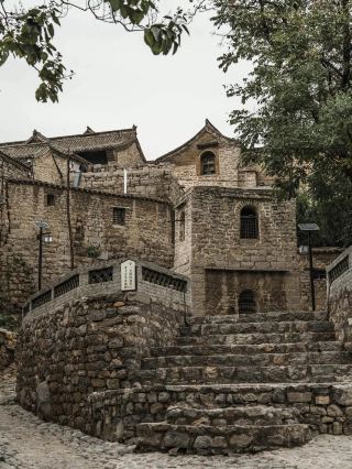 "พระราชวังต้องห้ามขนาดย่อม" ลึกเข้าไปในเทือกเขาไท่หาง! ถนนสมัยราชวงศ์หมิงและชิงในหมู่บ้านโบราณต้าเหลียงเจียง!