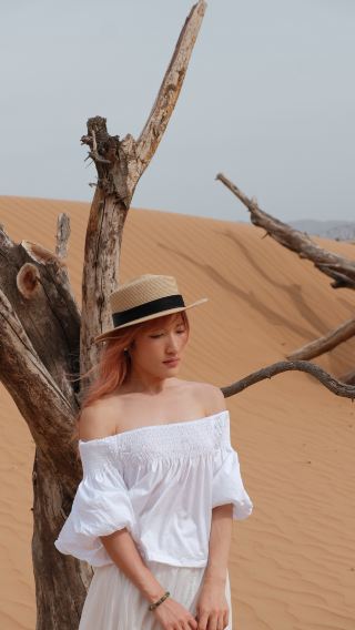 Deep in the Tengger Desert lies the "Museum of Solitude"