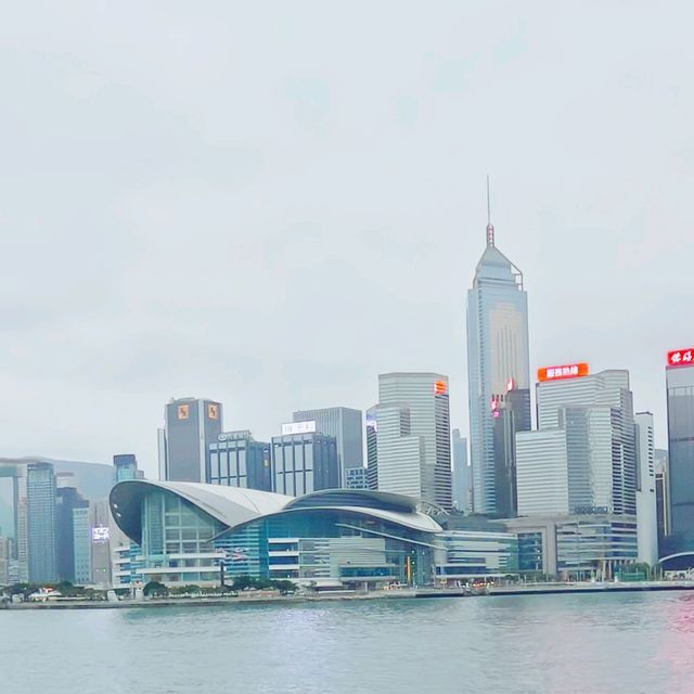 東方之珠 , 環航維多利亞港 , 極力推薦 ！