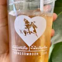 ไร่ทองสมบูรณ์ ต้นไม้รูปหัวใจที่เดี่ยวในเขาใหญ่