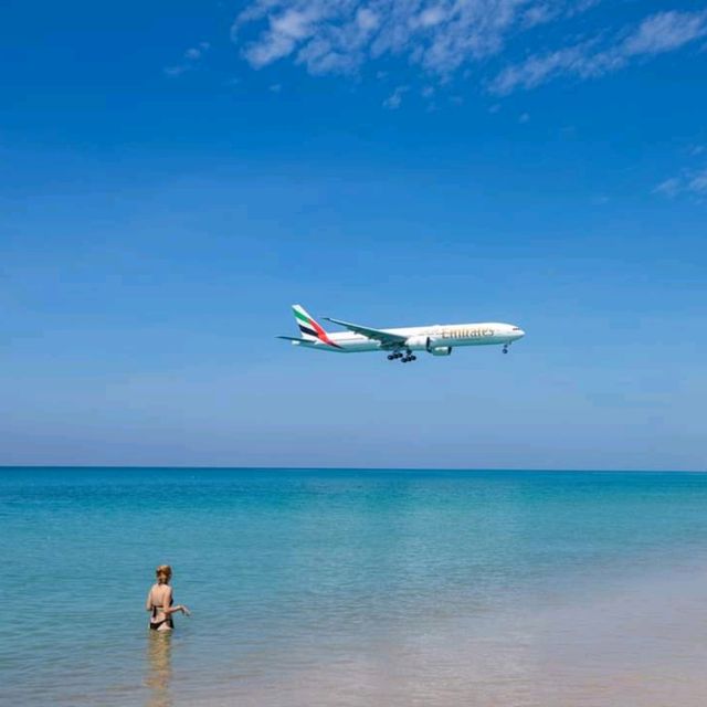 จุดถ่ายรูปภูเก็ต 📸
ถ่ายรูปกับเครื่องบินแบบสับๆ ✈️