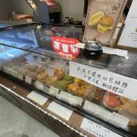澳門半島｜澳門大熱流心菠蘿包探店～菠蘿彪