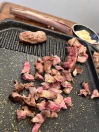韓国/ソウル【明洞】サムギョプサルもカルビも食べれる！個室のお肉屋さん