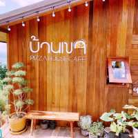 คาเฟ่บนเขา