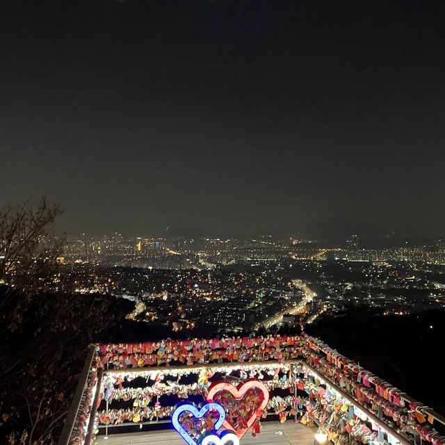 Amazing spot for valantine day in Korea