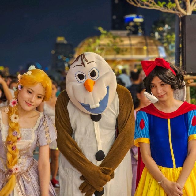 งาน Disney100 Village สาวกดิสนีย์ห้ามพลาด