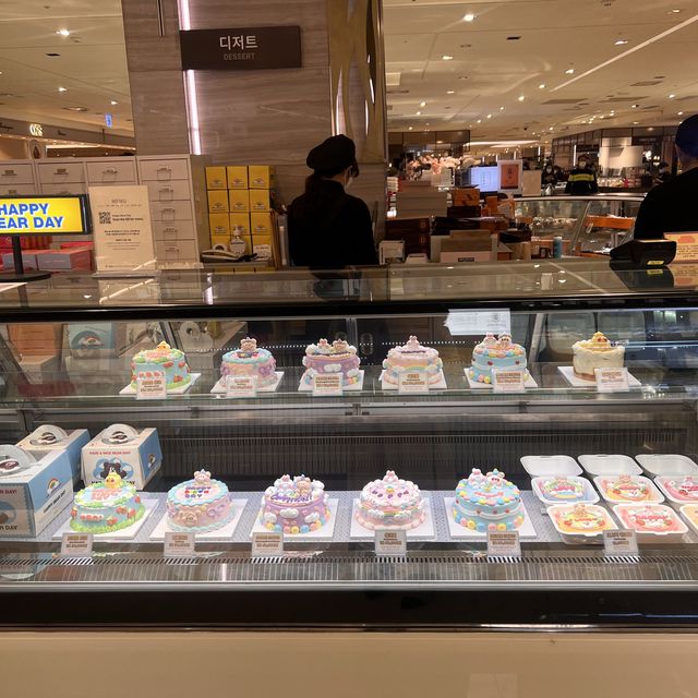韓国/ソウル【明洞】有名なかわいいカフェがデパ地下に🫶🏻🧸