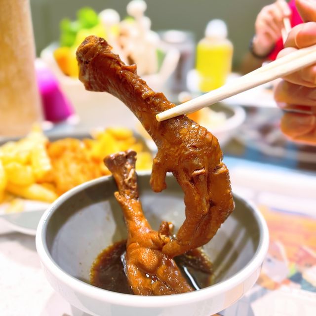 👽 食神大媽《觀塘｜超多食物選擇性價比高任食火鍋店》