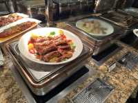 下午自助餐好抵食有長腳蟹同生蠔