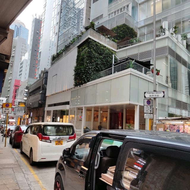 石板街的新人與舊物