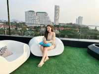  Sky Vibe Rooftop Bar @ X2 Vibe Pattaya Seaphere.
