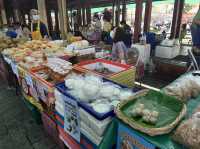วันชิวๆ กับตลาดน้ำตลิ่งชัน