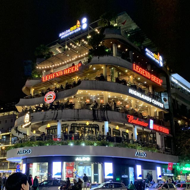 베트남 하노이 🇻🇳✈️ 야경은 호안끼엠 호수가 짱👍🏼