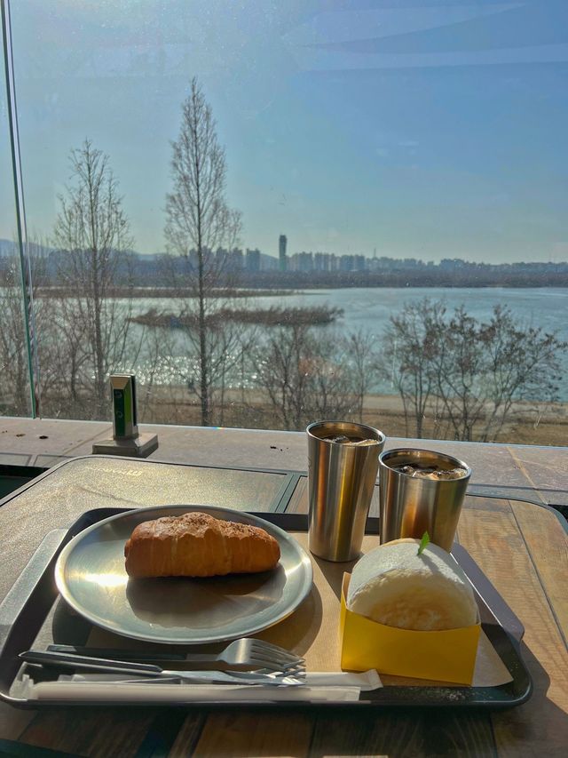 남한강뷰카페 리펠☕️