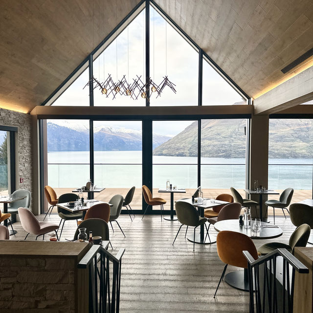 Breakfast with the breathtaking views 